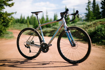 NINER RLT 9 alu SRAM RIVAL gravel bike